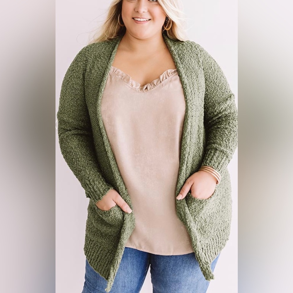 NWT IMPRESSIONS JETSETTER POPCORN KNIT CARDIGAN IN OLIVE~ 1X/2X